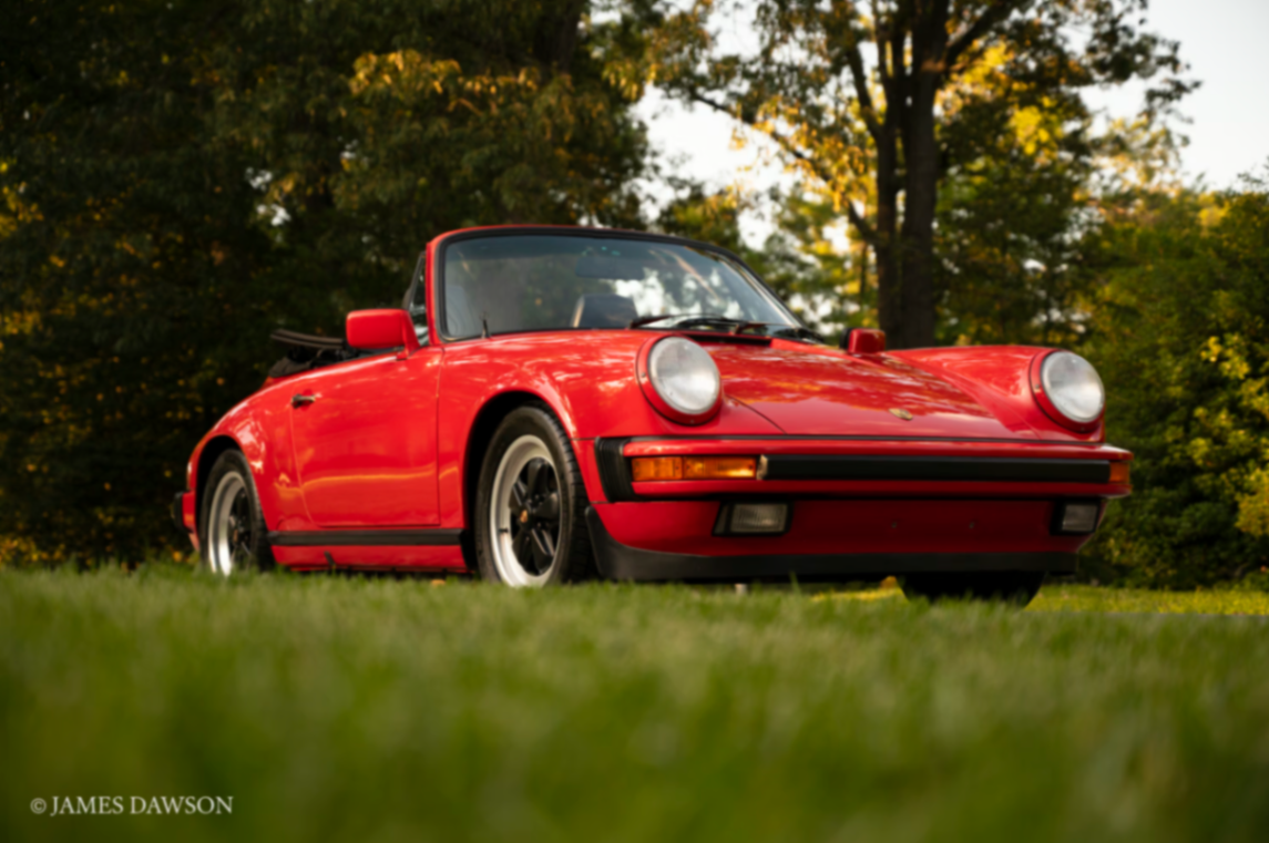 Red vintage Porsche 911